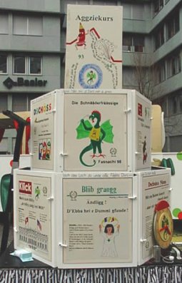 98ladi2.jpg (29363 Byte)